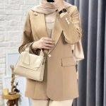 کت تک یقه انگلیسی