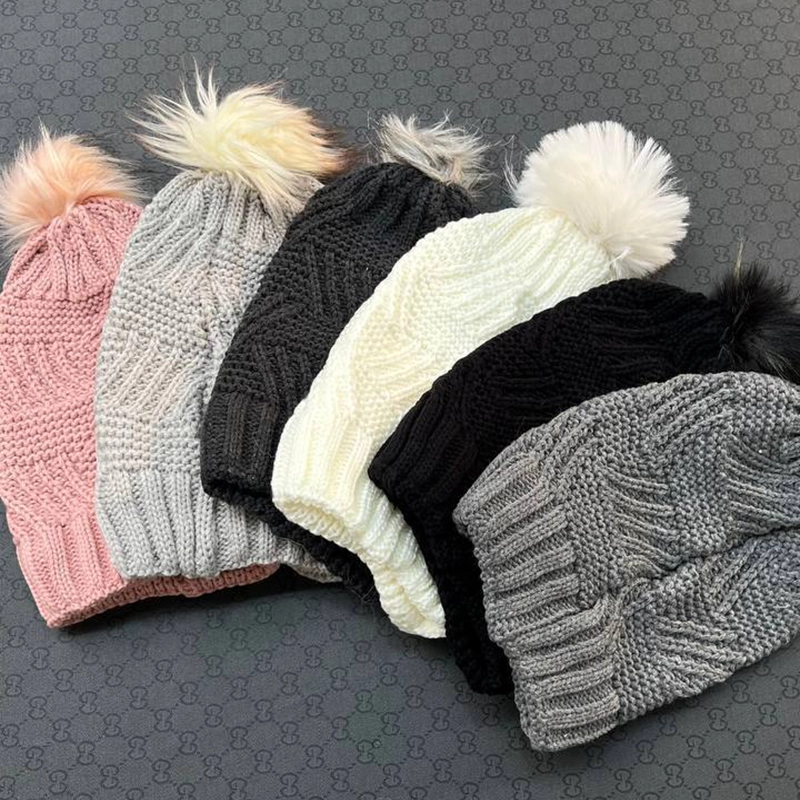 کلاه شیطونی تو خز تک پوم (پک 6 عددی)